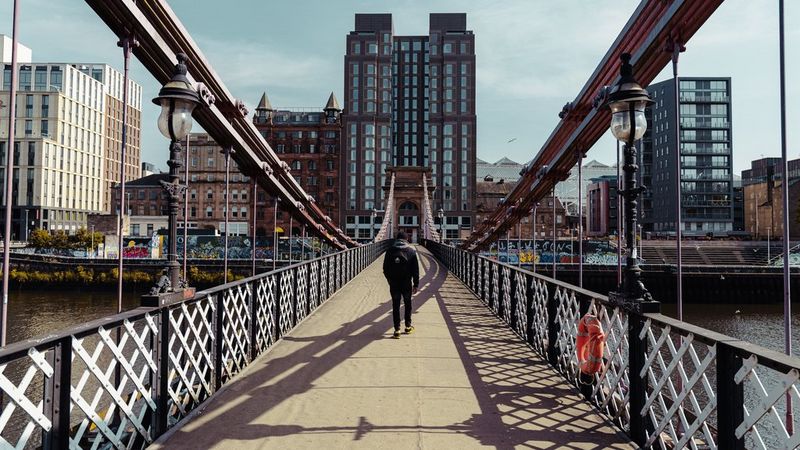 Deneysel ve Soyut Fotoğrafçılık: Sıra Dışı Perspektifler ve Çarpıcı Efektler