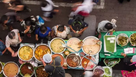 Yemek ve Gezginlik: Dünyayı Gezerken Yerel Lezzetleri Keşfetme Rehberi