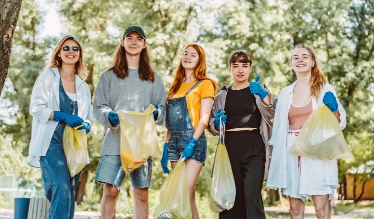 Eğitim ve Öğretim: Eğitim İmkânlarına Katkı Sağlayan Projeler ve Yardım Faaliyetleri