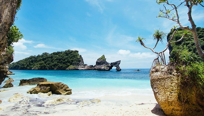 Egzotik Seyahatler ve Keşifler: Sıra Dışı Destinasyonlar ve Deneyimler