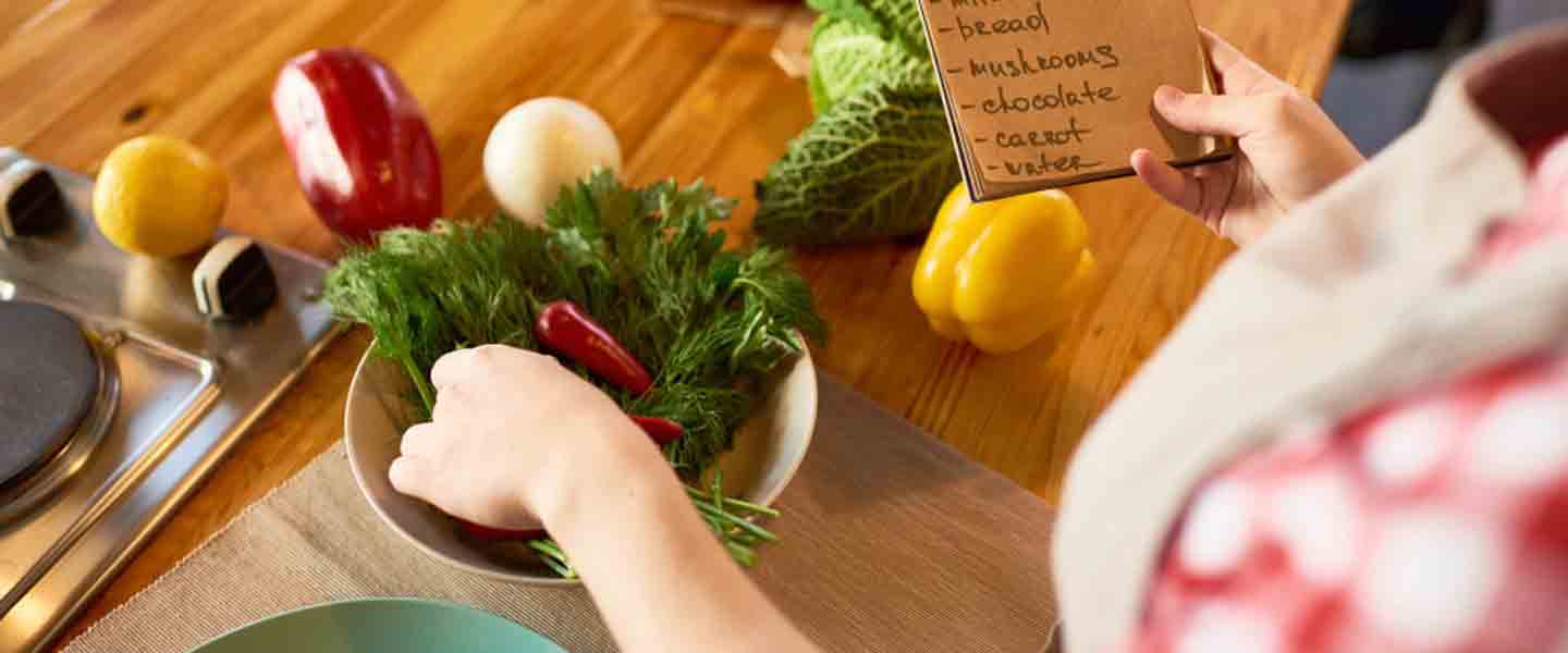 Sağlıklı Beslenme ve Diyet: Dengeli Beslenme İçin Pratik ve Lezzetli Tarifler