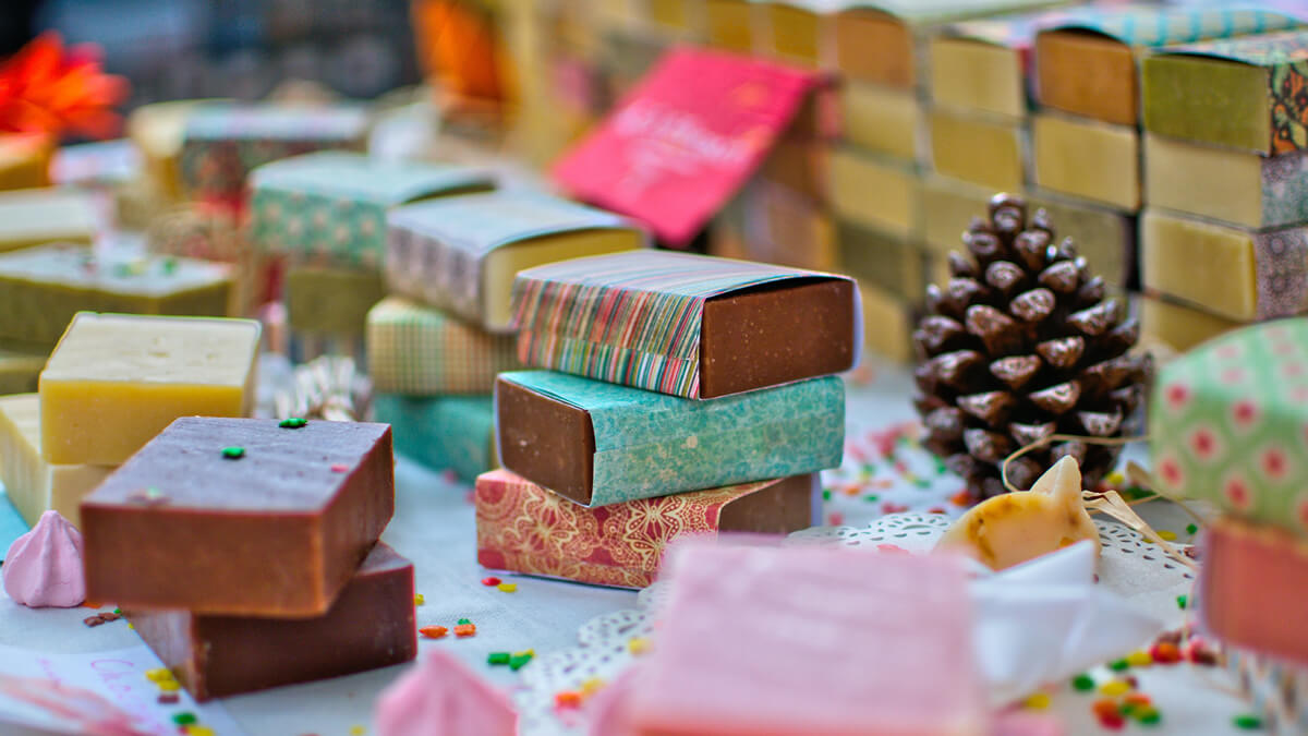 El İşlerinin İşlevselliği ve Günlük Yaşamda Kullanımı: El Yapımı Ürünlerin Gündelik Hayattaki Yeri