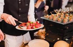 Gastronomi Gezileri: Dünya'nın Yemek Cennetlerine Yolculuk