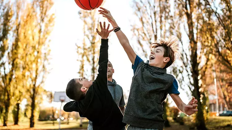 Spor ve İlişkiler: Sporun Sosyal Bağlantılar ve İlişkiler Üzerindeki Etkileri