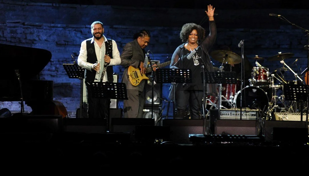Müzik ve Sanat: Yaratıcılığı Destekleyen Sanatsal Faaliyetler ve Konserler