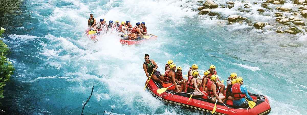 Su Sporları ve Deniz Aktiviteleri: Yüzme, Dalış, Rafting ve Diğer Su Sporları Hakkında Bilgi ve Güvenlik İpuçları