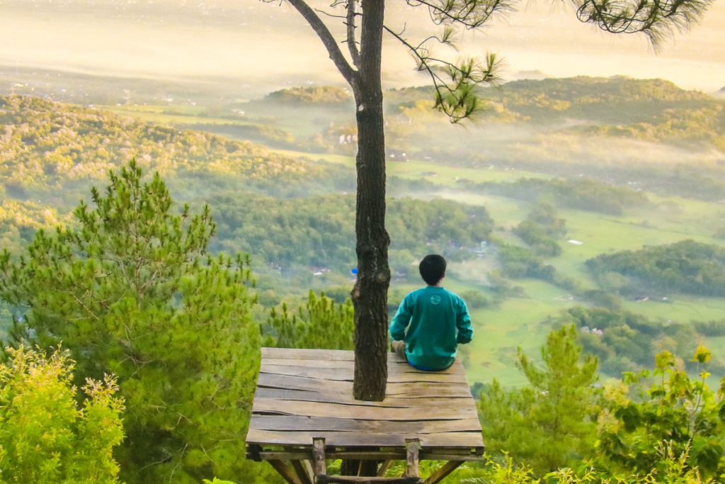 Doğa ile İç İçe- Zihni Dinlendiren Doğa Yürüyüşlerinin Gücü
