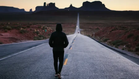 Kişisel Gelişim ve Motivasyon: Kendini Geliştirme ve Başarıya Ulaşma Yolları