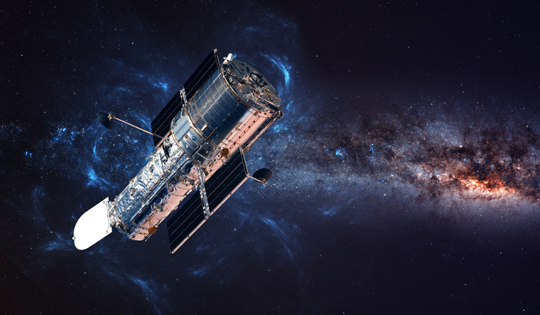 Gözlem Araçları ve Teleskoplar: Uzayı İnceleme ve Astronomik Keşifler