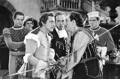 Tragedyalar ve Dramalar: William Shakespeare'in Efsanevi Tragedyaları ve Antik Yunan Dramaları