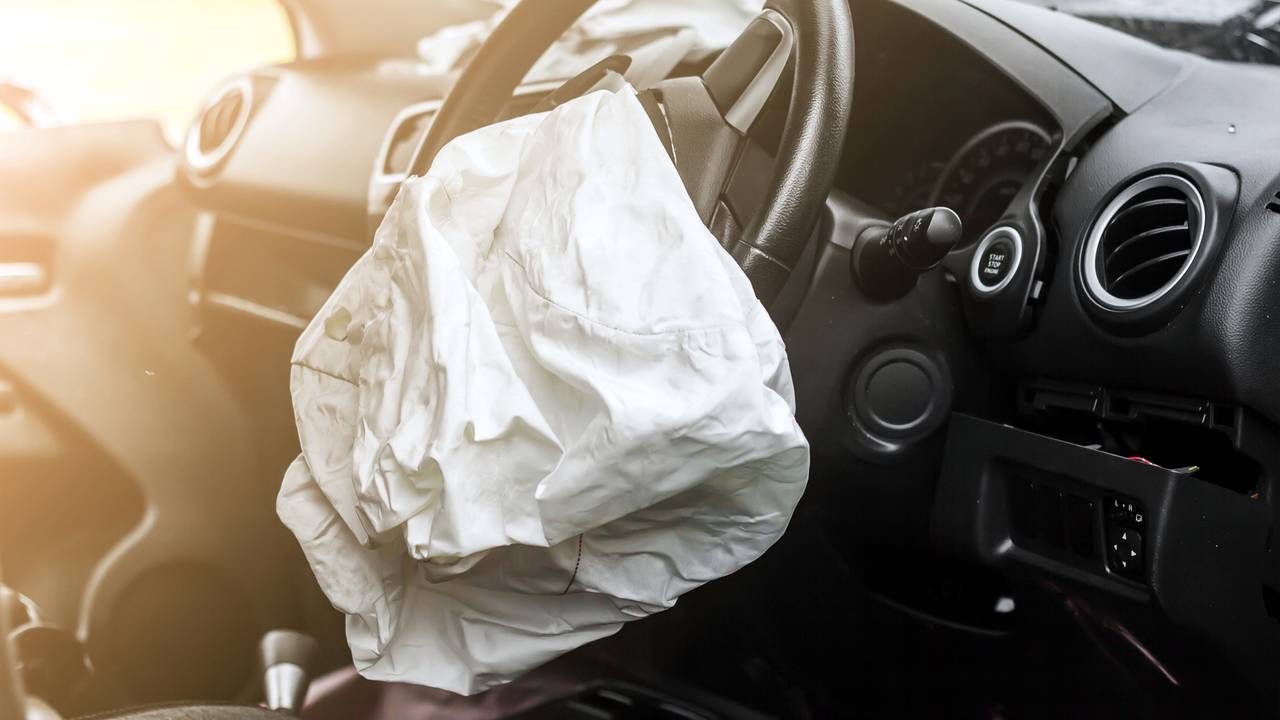 2 Hava Yastığı Patlayan Araç Pert Olur Mu
