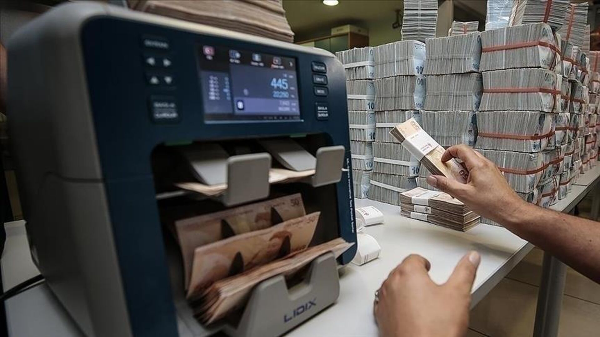 Kredi Çekerek Birikim Yapılır Mı?