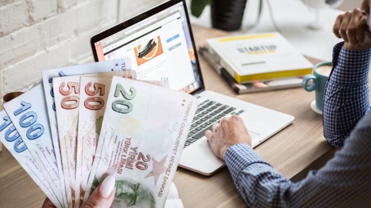 Hangi Beceriler İnternetten Para Kazanmamıza Yardımcı Olabilir?