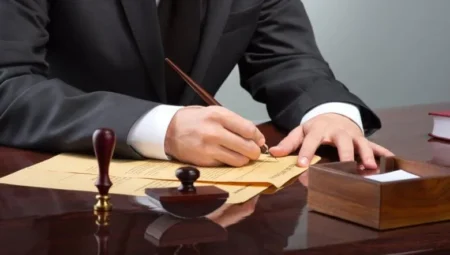 Mahkeme Kararı ile Yaş Büyütmelerinde Emeklilik Durumu Etkilenir Mi?