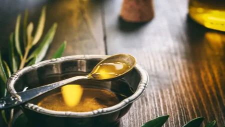 Skualan Yağı Nedir? Cilde Faydaları Nelerdir?