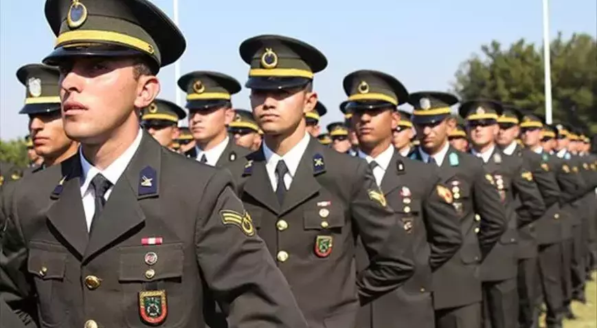 Astsubay Nasıl Olunur, Ne İş Yapar, Maaşları Ne Kadar?