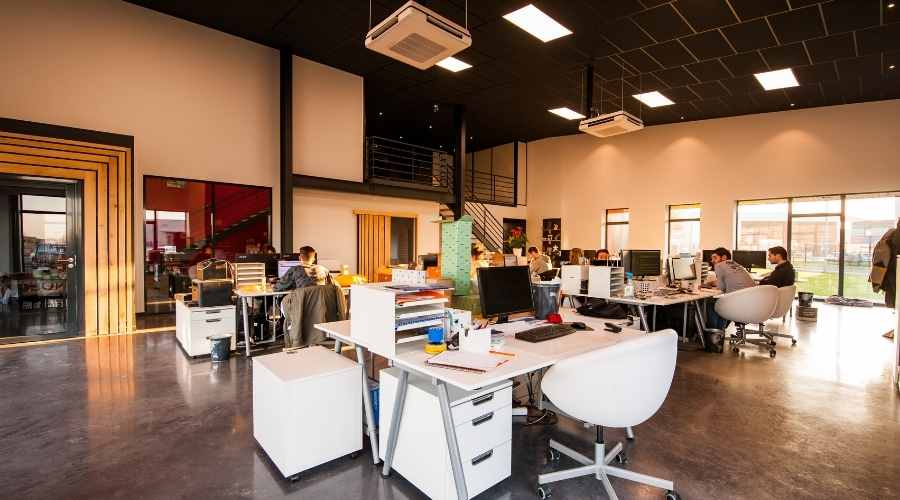 Backoffice Müdürü Nasıl Olunur, Ne İş Yapar, Ne Kadar Maaş Alır?