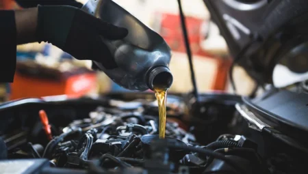 Motor Yağı Lekesi Nasıl Çıkar?